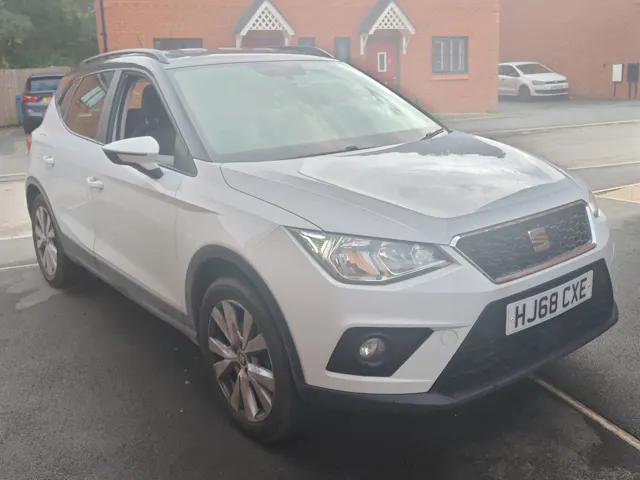 SEAT Arona SE Technology TSI