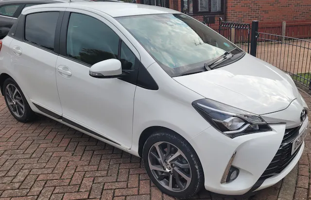 Toyota Yaris Y20 VVT-i