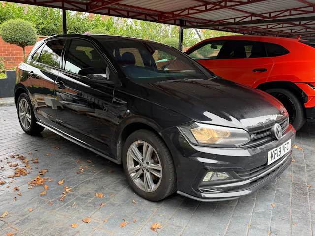 Volkswagen Polo R-LINE TSI S-A