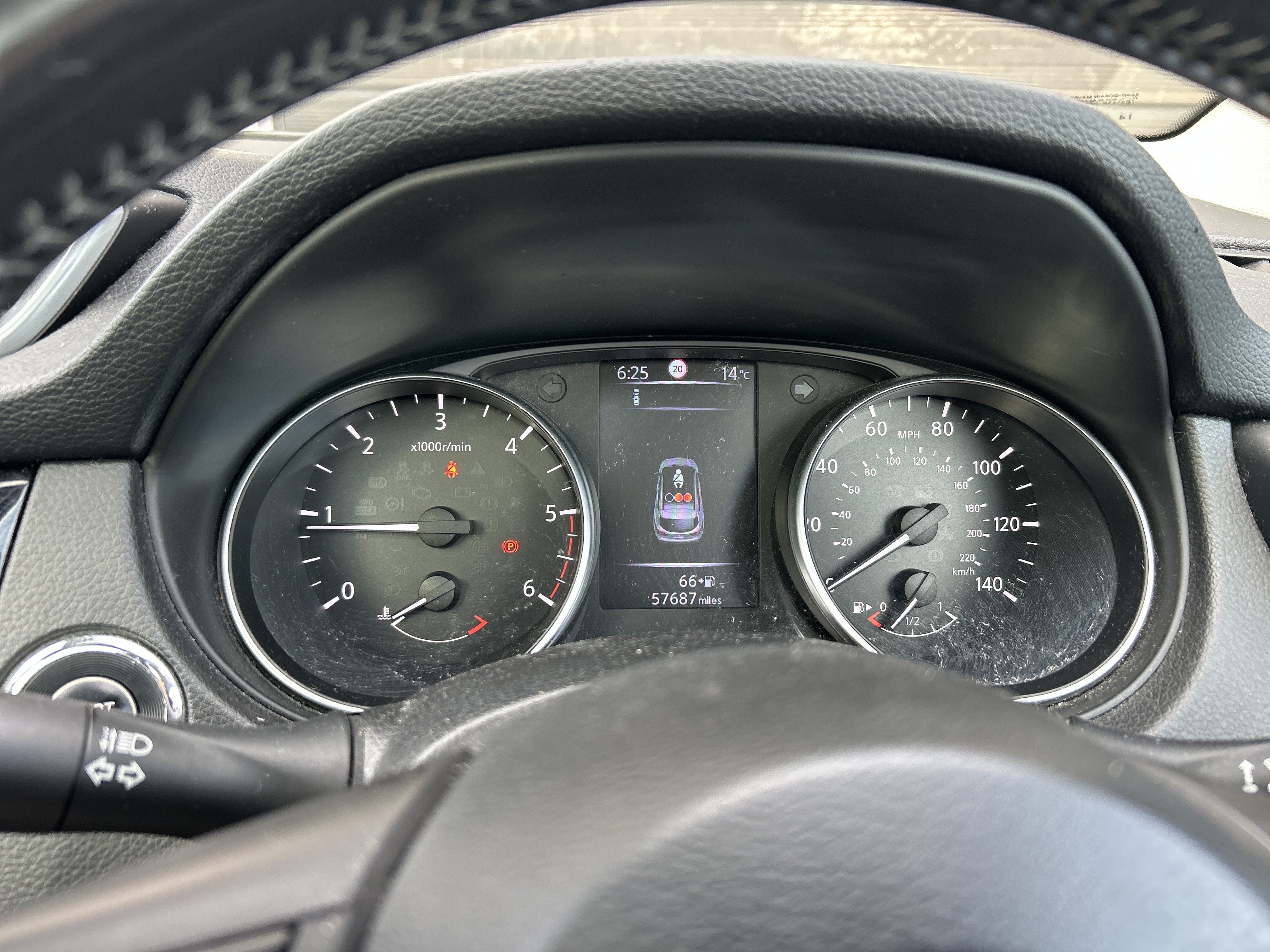 Nissan Qashqai N-Connecta DCI 2017 - 8