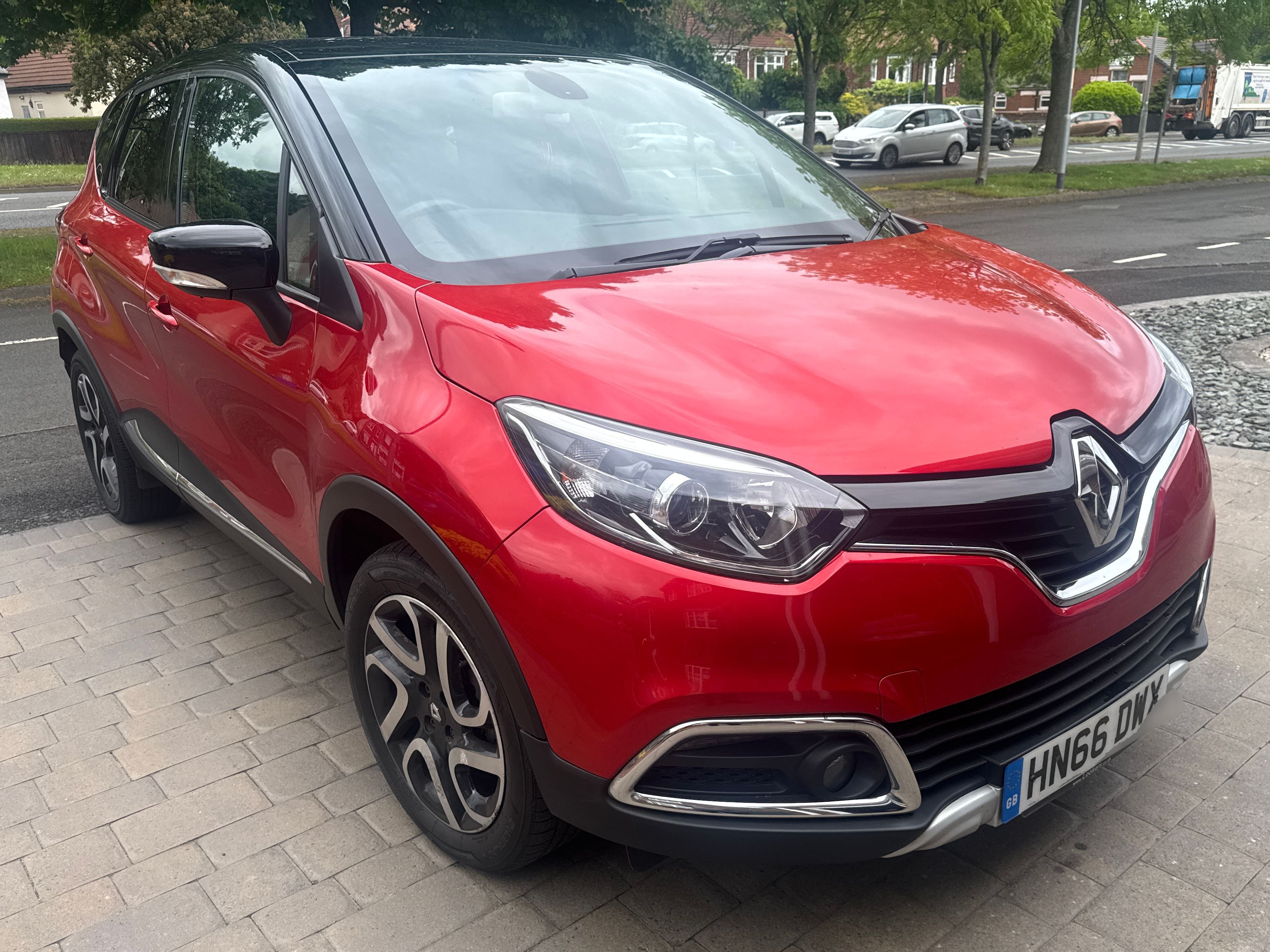 Renault Captur Signature NAV DCI 2016