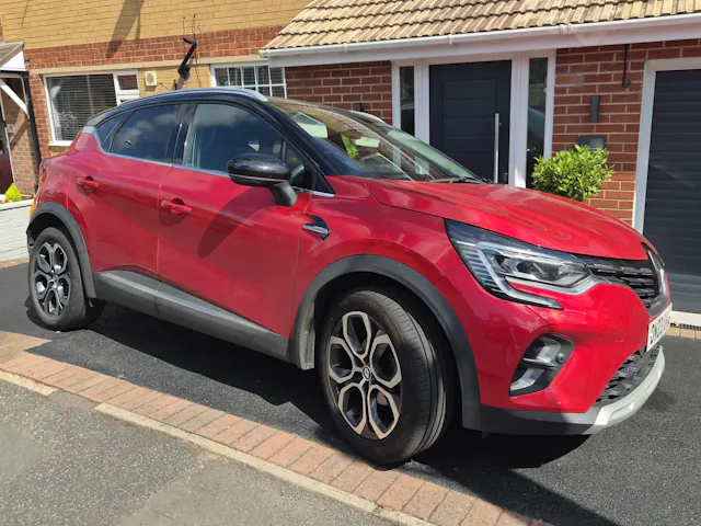 Renault Captur Techno TCE