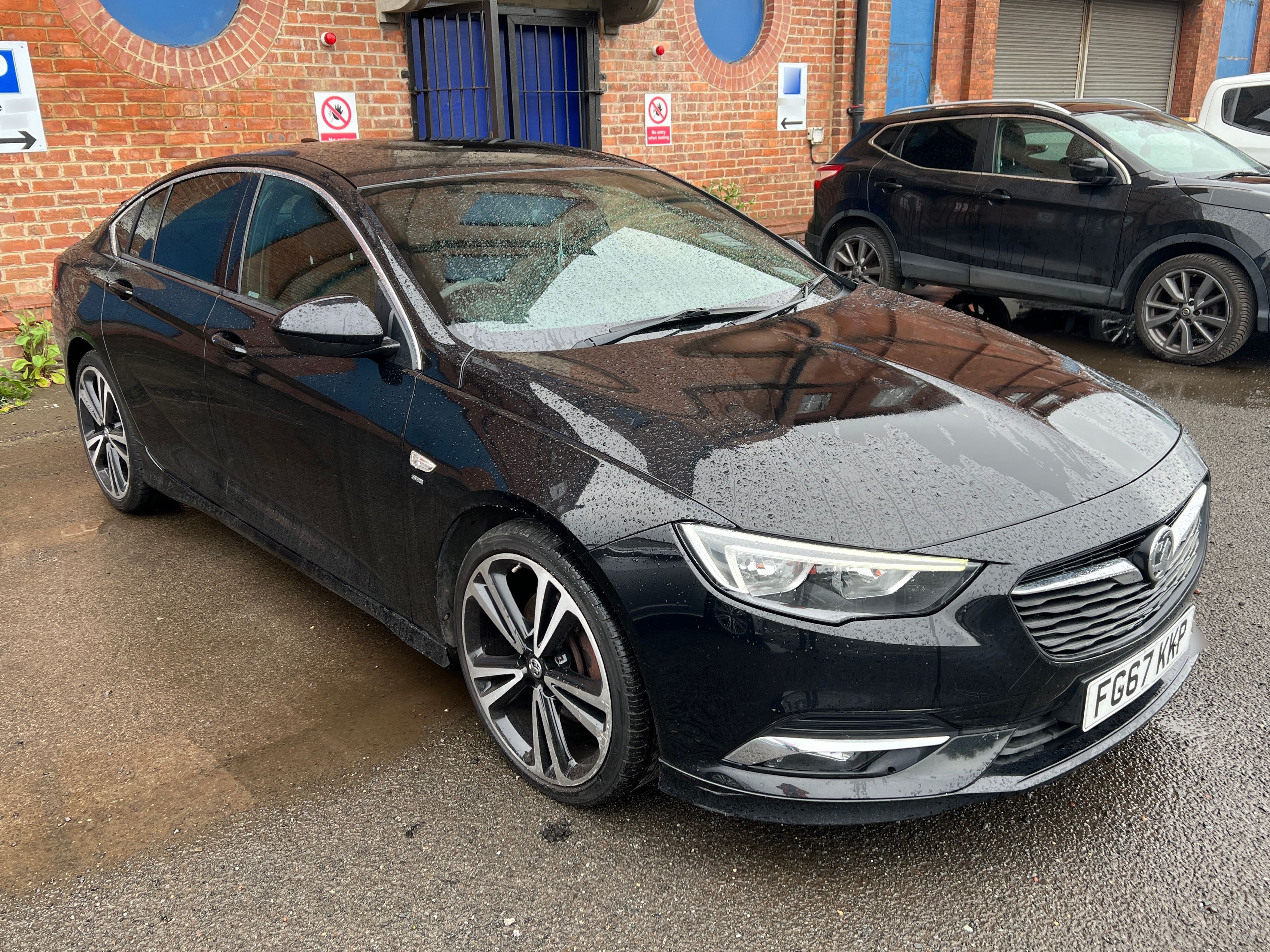Vauxhall Insignia SRI VX-LINE NAV T D 2017